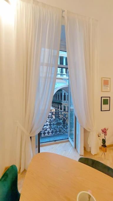 Maison In Centro Неаполь Экстерьер фото